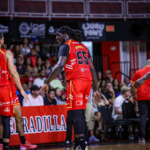 Gigantes acaban con la racha de los Piratas