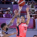 Criollos vencen a los Mets en tiempo extra