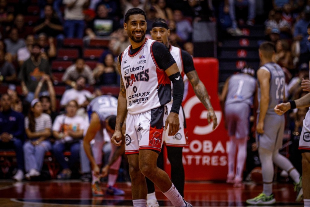 ”De atrás” Leones sacan victoria ante los Vaqueros en tiempo extra ”De atrás” Leones sacan victoria ante los Vaqueros en tiempo extra