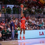 Leones roban nuevamente en el Palacio