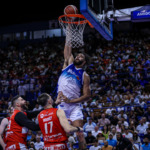 ¡Vaqueros ganan el primero en casa!